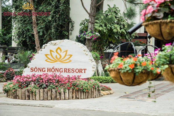 cho-thue-xe-limousine-di-song-hong-resort